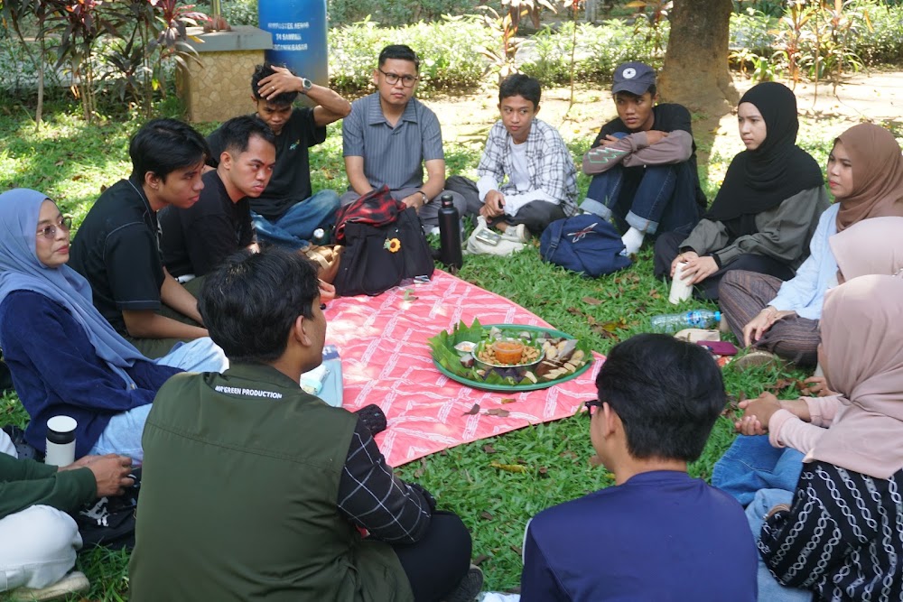 Makan Bareng